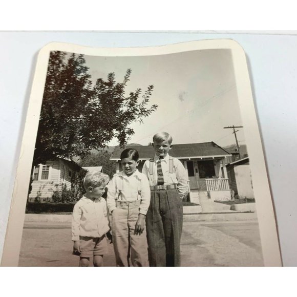 Found Photo Young Boys on Street Sidewalk Vintage 1930s Street View - Picture 5 of 5